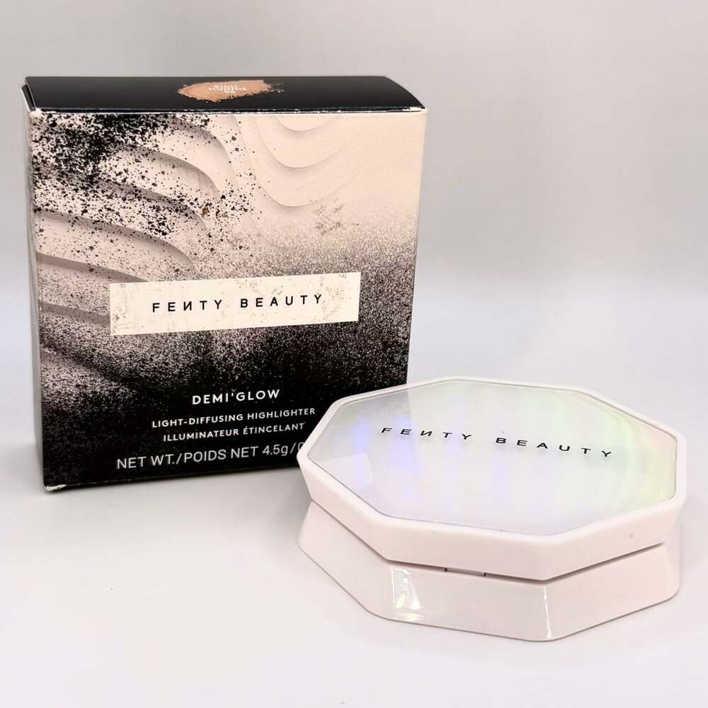Fenty Beauty Demi’Glow Highlighter Rich Hunnie 06 4.5g NEW BOX CRACKED